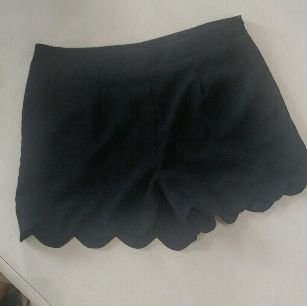 Dressy scalloped shorts